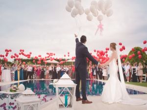 fashion_showcase_paris.mp4